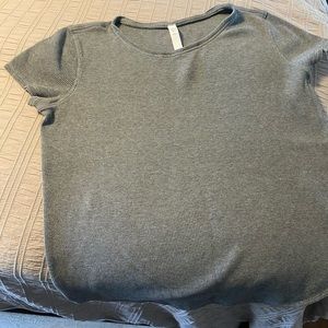 Lululemon waffle t-shirt size 6
